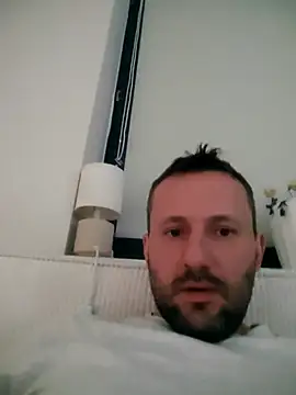 Snapshot of defaktor chatting on February 20, 3:45 pm defaktor online show from February 20, 3:45 pm