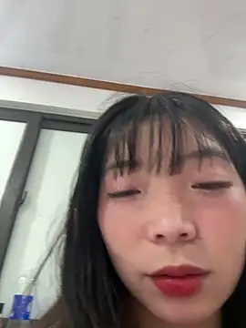 Snapshot of cuty_lusy chatting on February 25, 2:10 am cuty lusy online show from February 25, 2:10 am