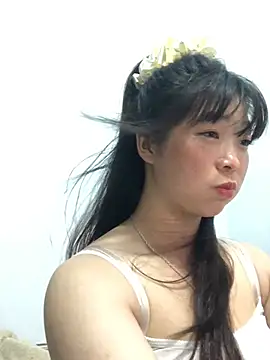 cuty lusy online show from May 28, 12:13 pm