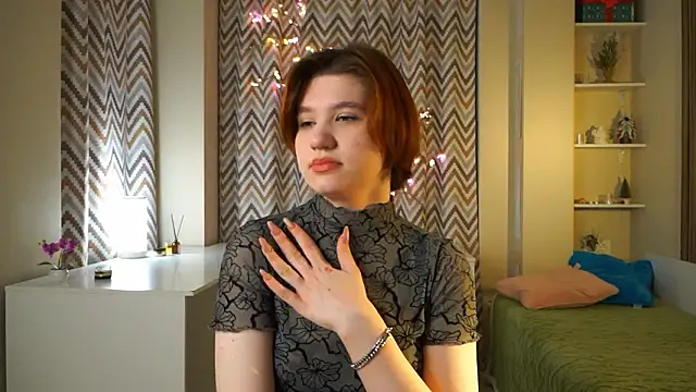 BelleHayton online show from February 28, 3:46 pm