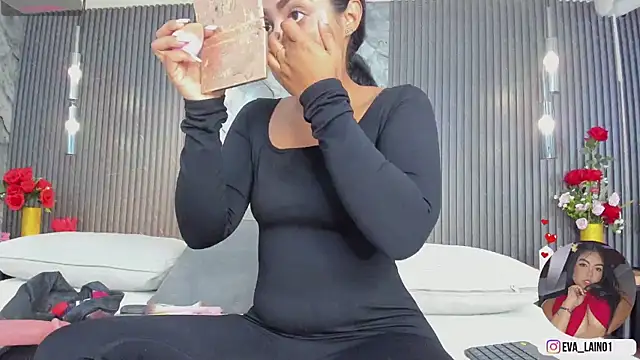 eva lain online show from March 19, 12:09 pm