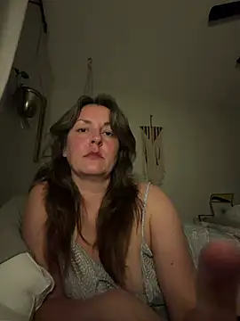 Snapshot of mshunny chatting on May 17, 7:39 am mshunny online show from May 17, 7:39 am