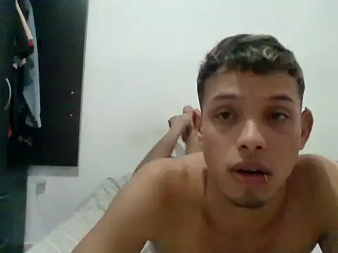 Gael zambrano online show from February 28, 10:00 pm