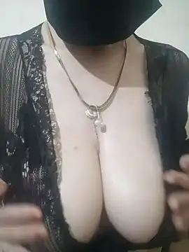 Nada Oh online show from March 2, 11:55 pm