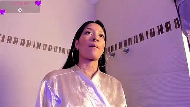 Snapshot of NicoleMonet1 chatting on February 16, 9:33 pm NicoleMonet1 online show from February 16, 9:33 pm