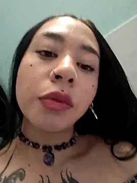 Snapshot of Zafira_glow chatting on February 8, 6:33 pm Zafira glow online show from February 8, 6:33 pm