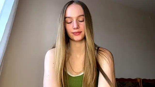 Viktoria Vibes online show from March 4, 3:07 pm