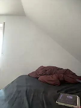 Snapshot of KiaraAmara chatting on February 15, 11:08 am KiaraAmara online show from February 15, 11:08 am