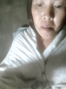 Snapshot of Yang-my- chatting on February 24, 3:10 pm Yang-my- online show from February 24, 3:10 pm