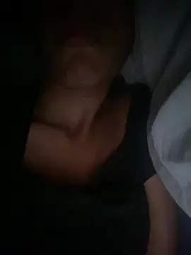 Snapshot of Choco_frizz chatting on February 8, 3:04 pm Choco frizz online show from February 8, 3:04 pm