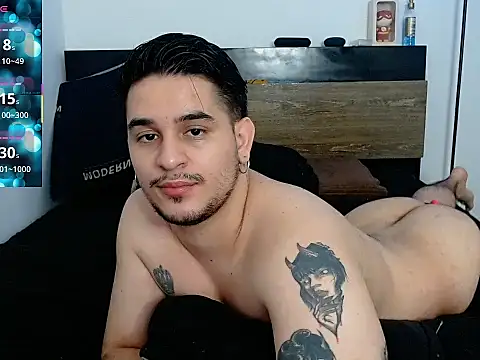 colin lewis1 online show from February 26, 5:50 am