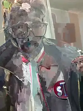 XXX2Freaks online show from March 24, 10:26 pm