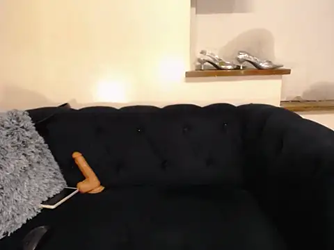 SexyRihannaX online show from March 5, 1:12 am