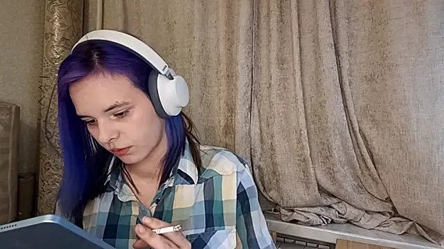 Snapshot of CallerKoran chatting on February 12, 4:02 pm CallerKoran online show from February 12, 4:02 pm