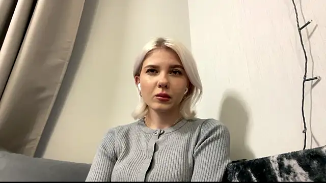 Snapshot of MelvinTimmers chatting on February 25, 3:10 pm MelvinTimmers online show from February 25, 3:10 pm