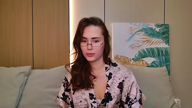 Arielle Vade online show from March 21, 5:34 am