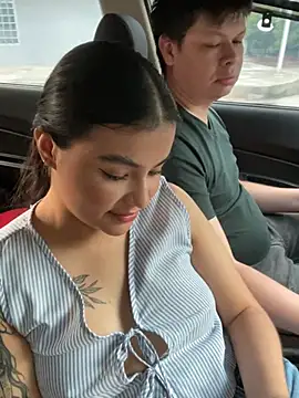 Violeta and Charlie online show from March 24, 2:11 pm