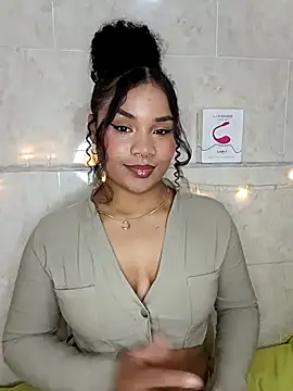 BrianaSweetxxx online show from February 17, 2:19 am