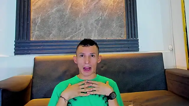 Snapshot of Isaak_26 chatting on February 22, 12:15 pm Isaak 26 online show from February 22, 12:15 pm