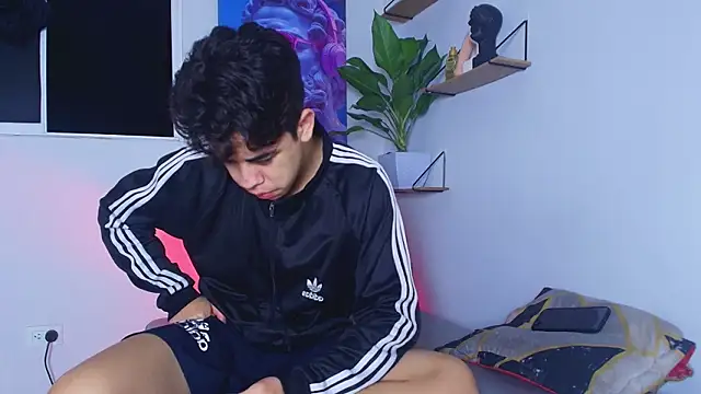 Gael moon  online show from February 26, 2:43 am