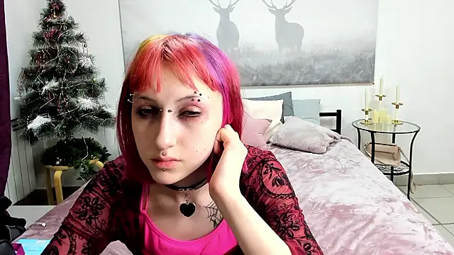 Snapshot of KitttyWhisper chatting on February 17, 4:09 am KitttyWhisper online show from February 17, 4:09 am