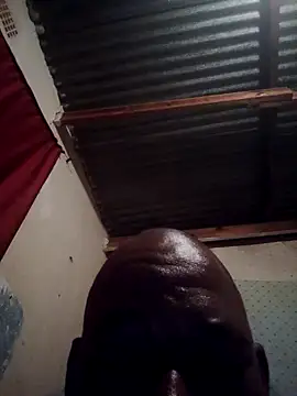 smallt98 online show from February 13, 10:39 pm