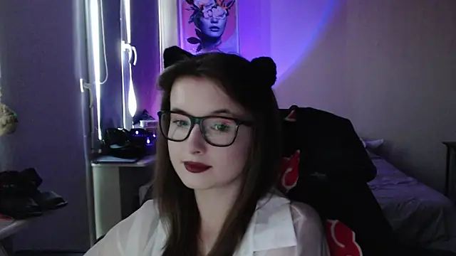 LunaXcherry online show from May 26, 5:42 pm