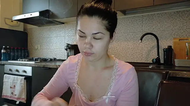 Sofimoon26 online show from February 15, 10:25 am