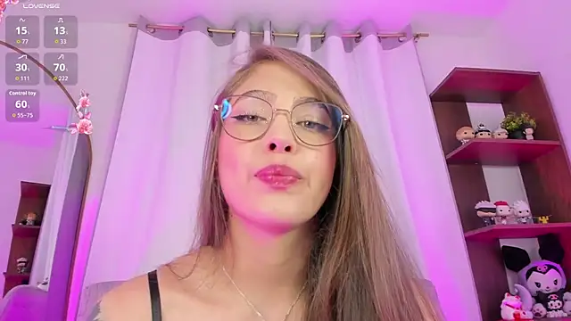 Snapshot of Anny1_ chatting on May 4, 11:34 pm Anny1 online show from May 4, 11:34 pm
