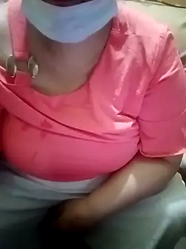 Snapshot of Simran_008 chatting on March 29, 6:52 pm Simran 008 online show from March 29, 6:52 pm