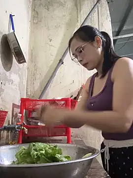 AYW-217 online show from February 25, 3:38 am