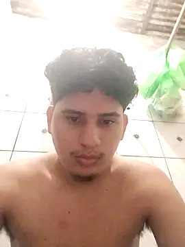 Snapshot of Rodri1k chatting on February 9, 7:40 pm Rodri1k online show from February 9, 7:40 pm