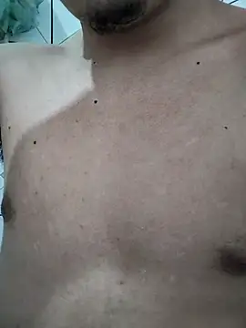 Snapshot of Rodri1k chatting on February 11, 7:08 pm Rodri1k online show from February 11, 7:08 pm