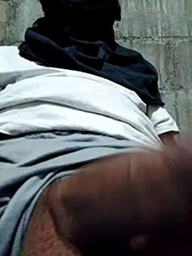 Snapshot of PAIN134567 chatting on February 25, 7:51 am PAIN134567 online show from February 25, 7:51 am