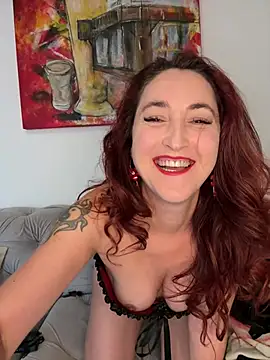 Snapshot of Brillianca chatting on February 18, 1:40 pm Brillianca online show from February 18, 1:40 pm