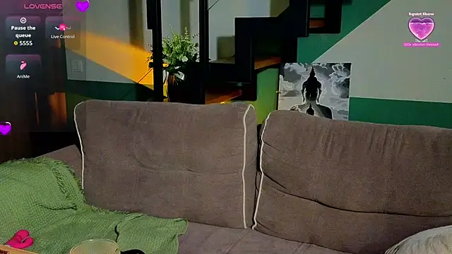 tendersea0 online show from April 15, 7:58 pm