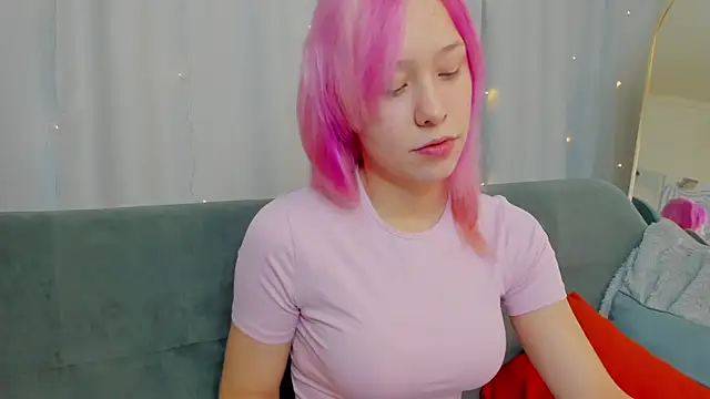 EmilyTrase online show from April 2, 1:14 am