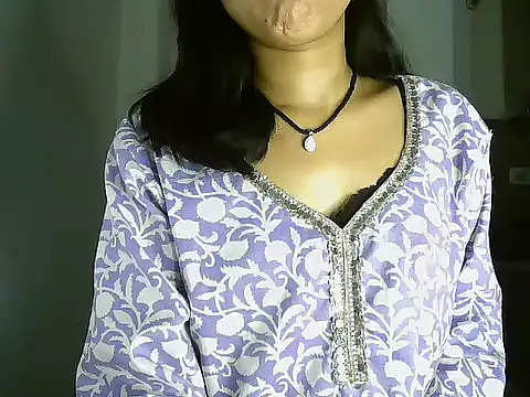 Snapshot of Sweety_cream chatting on February 14, 11:07 am Sweety cream online show from February 14, 11:07 am