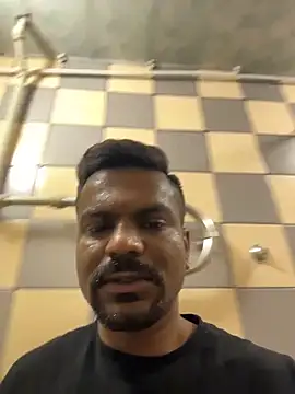 Snapshot of bhagihero chatting on February 23, 7:50 am bhagihero online show from February 23, 7:50 am