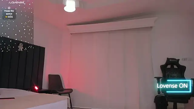 Snapshot of Sofi_cleveland chatting on February 24, 8:51 pm Sofi cleveland online show from February 24, 8:51 pm