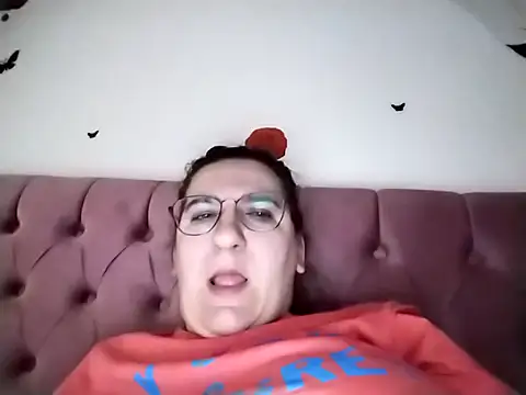 dana92vat online show from March 2, 5:53 pm