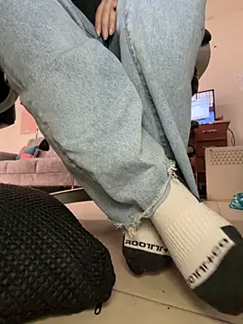 AGATHA SEXX online show from February 18, 3:30 pm