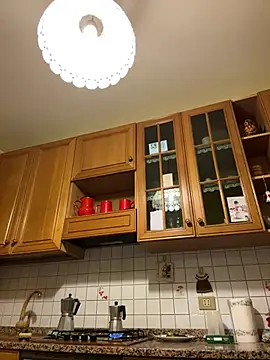 Snapshot of Sony28v chatting on March 5, 5:14 am Sony28v online show from March 5, 5:14 am