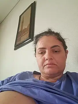 Snapshot of Sony28v chatting on March 7, 6:43 am Sony28v online show from March 7, 6:43 am