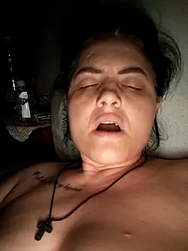 Snapshot of Sony28v chatting on March 12, 6:47 pm Sony28v online show from March 12, 6:47 pm