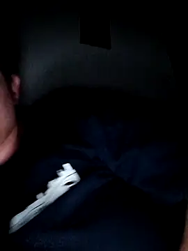 Snapshot of Sony28v chatting on March 13, 9:21 pm Sony28v online show from March 13, 9:21 pm