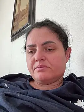 Snapshot of Sony28v chatting on March 19, 7:34 am Sony28v online show from March 19, 7:34 am