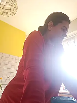 Snapshot of Sony28v chatting on March 24, 8:41 am Sony28v online show from March 24, 8:41 am