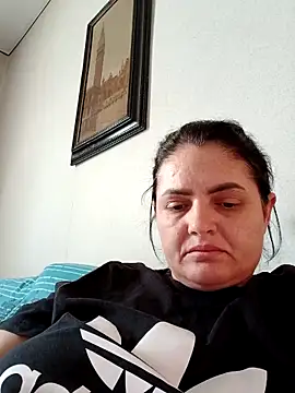 Snapshot of Sony28v chatting on March 27, 6:41 am Sony28v online show from March 27, 6:41 am