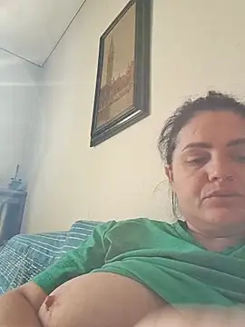 Snapshot of Sony28v chatting on March 31, 7:09 am Sony28v online show from March 31, 7:09 am